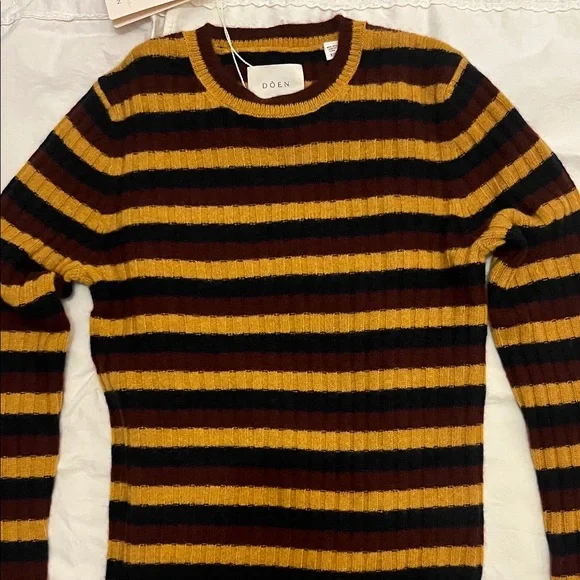 DÔEN Hyeres Cashmere Sweater in Carrington Stripe - Picture 2 of 10